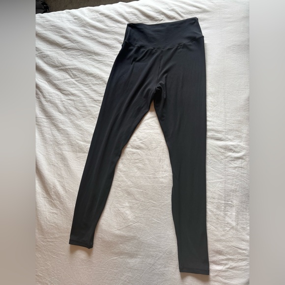 Sunzel Leggings High Waisted Tummy Control- 28” - Picture 2 of 6